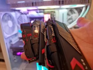 Dlaczego system zużywa dużo pamięci RAM bez uruchomionych aplikacji