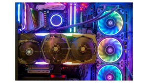 Dlaczego wentylatory w komputerze pracują głośno mimo niskiego obciążenia