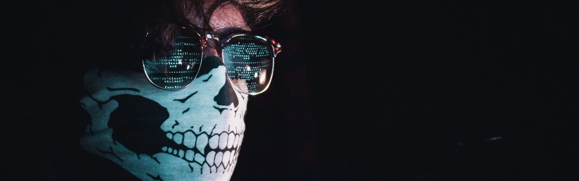 Dziecko otrzymuje podejrzane wiadomości na Messengerze – jak rozpoznać grooming i phishing