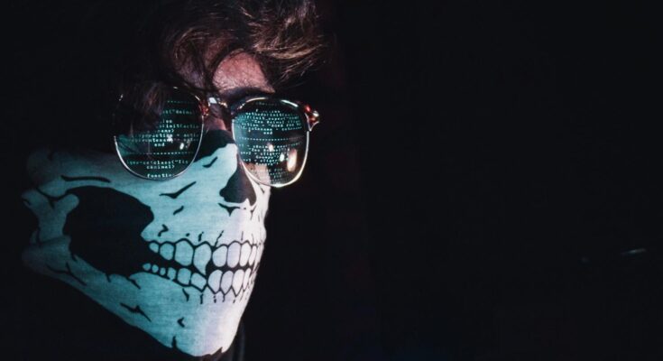 Dziecko otrzymuje podejrzane wiadomości na Messengerze – jak rozpoznać grooming i phishing