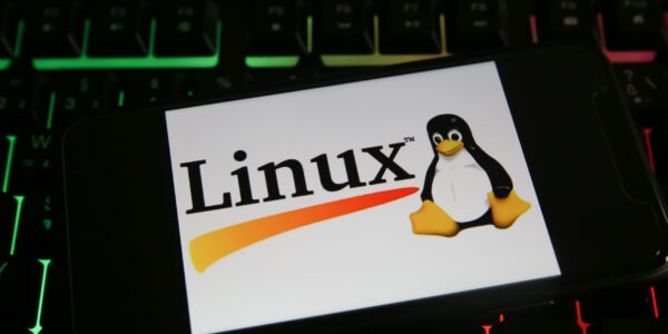Jak działa Linux OOM Killer i dlaczego zamyka aplikacje bez ostrzeżenia