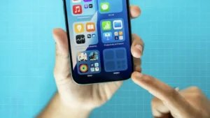 Jak znaleźć i używać ukrytych skrótów aplikacji w Androidzie