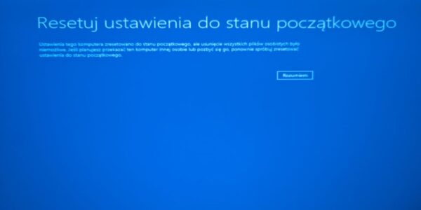 Windows 11 nie zapisuje ustawień po restarcie – wszystko wraca do poprzedniego stanu