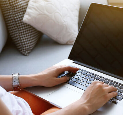 Windows 11 pokazuje „Brak urządzenia audio” mimo działających sterowników