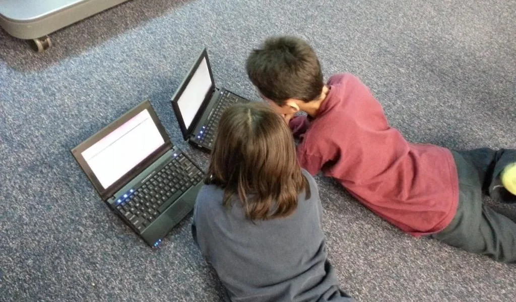 Wspólne konta w grach i social media – dlaczego to duże zagrożenie dla dzieci