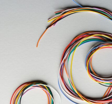 Profesjonalne wiązki kablowe – od projektu po produkcję