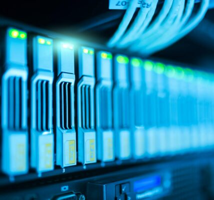 Najtańszy operator komórkowy w 2026 roku – jak nie przepłacać za telefon, Internet i telewizję?