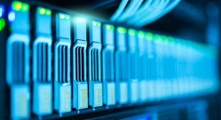 Najtańszy operator komórkowy w 2026 roku – jak nie przepłacać za telefon, Internet i telewizję?