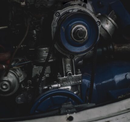 Silniki Briggs & Stratton: Serce Twojej kosiarki – co musisz wiedzieć?