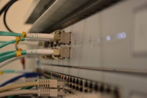 BGP Communities – zaawansowane sterowanie routingiem w sieciach operatorów i przedsiębiorstw