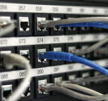 BGP Route Reflector – skalowanie protokołu BGP w dużych sieciach