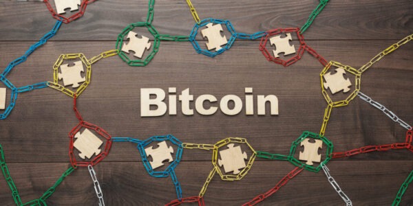 Blockchain jako narzędzie deanonymizacji Darknetu – jak analiza transakcji ujawnia powiązania